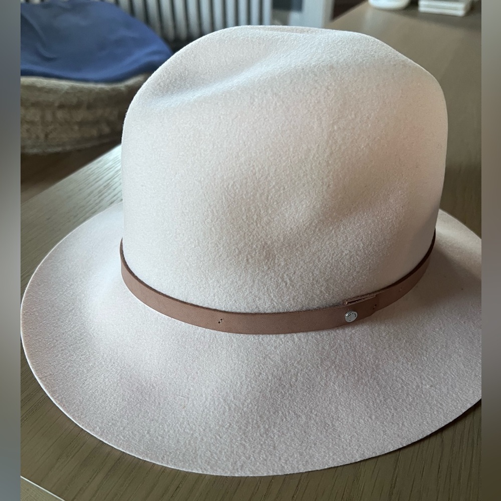 Rag and Bone pink hat